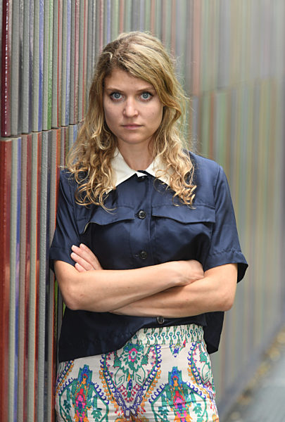 Ein Spaziergang mit Lara Mandoki