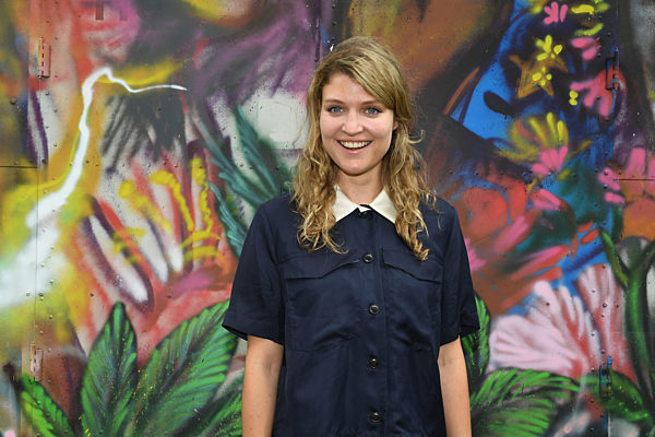 Ein Spaziergang mit Lara Mandoki