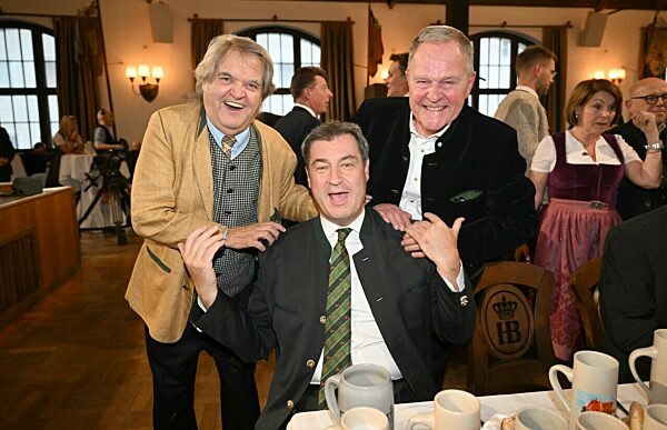 Maibock-Anstich im Hofbräuhaus