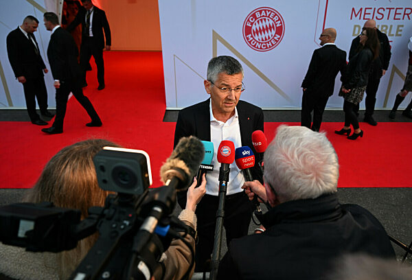 Fußball: Bundesliga: Interne Meisterfeier FC Bayern München