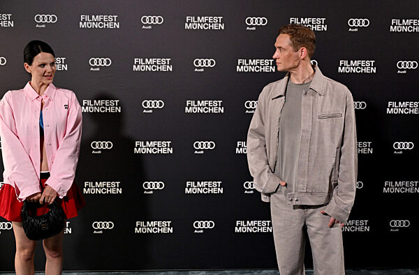 Filmfest München - Weltpremiere Thriller "Brick"