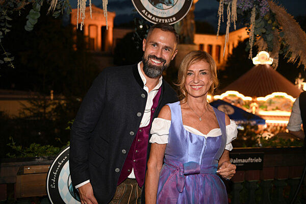 190. Münchner Oktoberfest - Almauftrieb