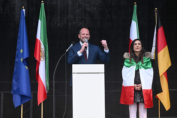 62. Münchner Sicherheitskonferenz - Demonstration