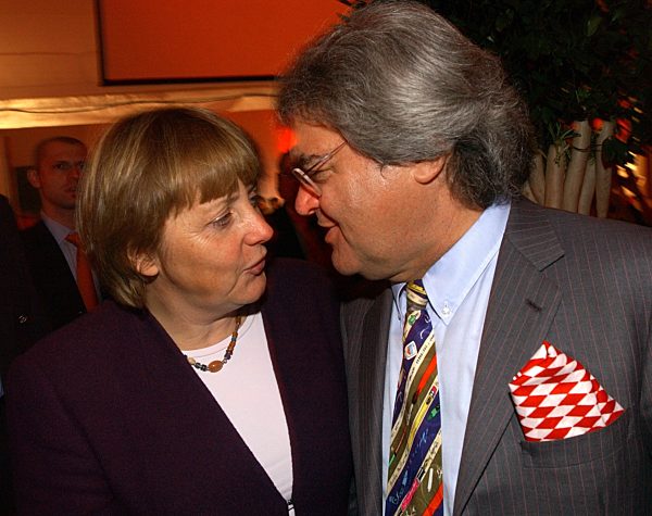 CDU-Chefin Angela Merkel und Focus-Chefredakteur Helmut Markwort bei der...