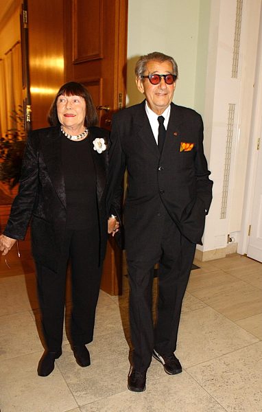 Helmut Newton mit Ehefrau June bei der Benefizgala zugunsten der Deutschen...