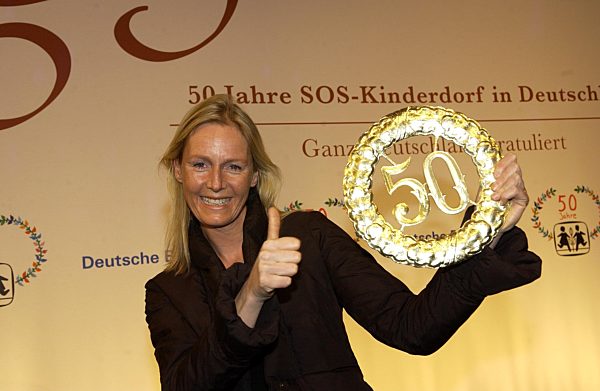 Carolin Fink
bei  der Gala zum 50. Geburtstag des Vereins SOS Kinderdorf im...