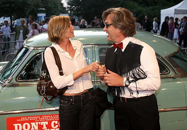 Nadja Auermann und Regisseur Wim Wenders
Premiere "Don't Come Knocking" im...