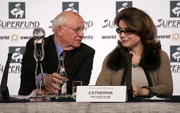 Mikhail Gorbachev and Catherine Deneuve - Womens World Awards 2005