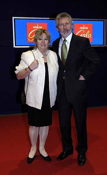 Paul Breitner, Ehefrau Hildegard
Verleihung Bambi 2005 in Muenchen