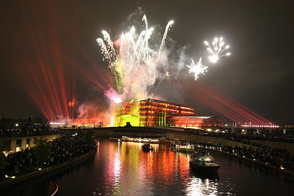 Light-Show
Eroeffnung des neuen Hautbahnhofes in Berlin