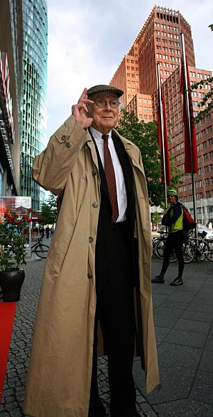 Vicco von Buelow (Loriot)
Eroeffnung Fernsehmuseum in Berlin am Potsdamer...