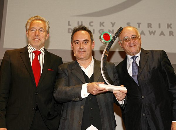 Prof. Johann H. Tomforde (Vors. Jury Raymond Loewy Foundation)...