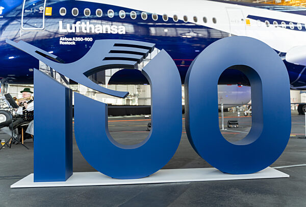100 Years Anniversary Of The Lufthansa Group At Flughafen München. 100 Year Lufthansa Lettering With Logo, Company Logo