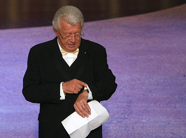 Dieter Thomas Heck moderiert "Melodien für Millionen"