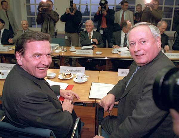 Bundesregierung in Dresden