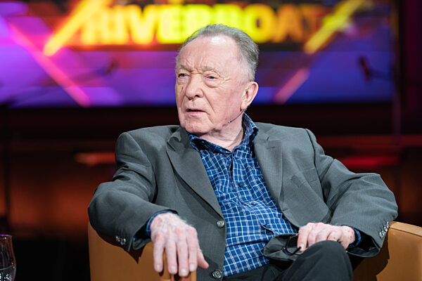 EXCLUSIVE MDR Riverboat - Peter Sodann