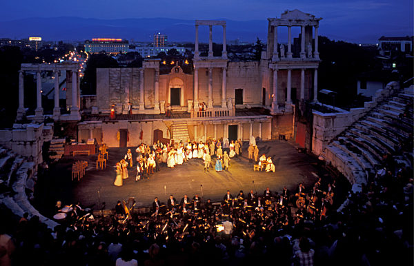 Aufführung der Oper "Carmen" im römischen Amphitheater von Plovdiv...