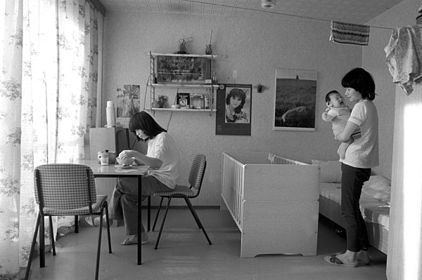 DDR - Vietnamesische Gastarbeiter 1990