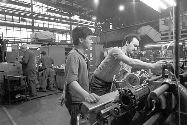 DDR - Vietnamesische Gastarbeiter 1990