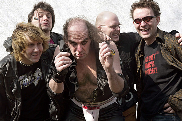 Die Musiker Tobias Künzel ("Die Prinzen"), Christian Sorge ("Feuerstein"...