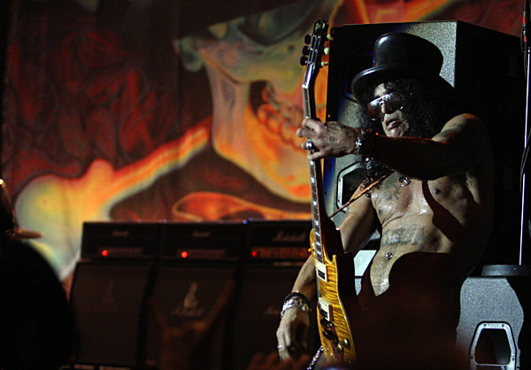 Slash performs in Sao Paulo