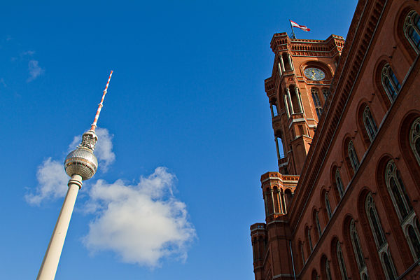 Rotes Rathaus und Fernsehturm