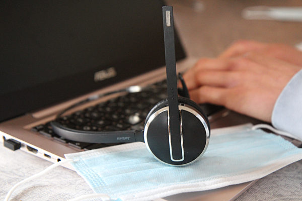 Themenbild - Homeoffice, Heimarbeitsplatz, Home-Office, Telearbeitsplatz