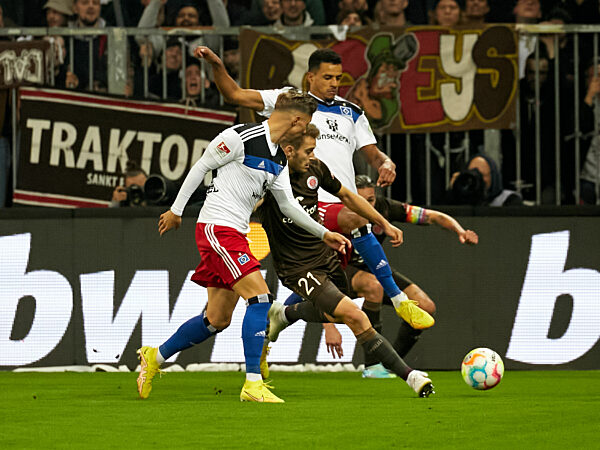 FC St. Pauli vs. HSV, 2. Bundesliga, Hamburg, Spielzeit 2022/2023, 12.Spieltag, 14.10.2022
