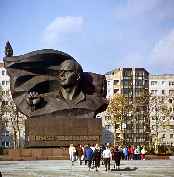 DDR - Ernst-Thälmann-Denkmal