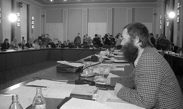 DDR - Berliner Zentraler Runder Tisch 1990