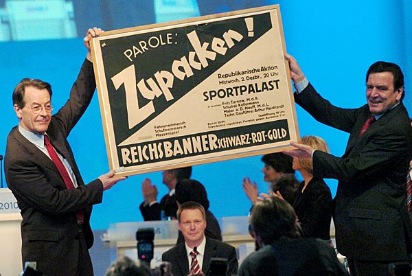 SPD-Parteitag Müntefering Schröder
