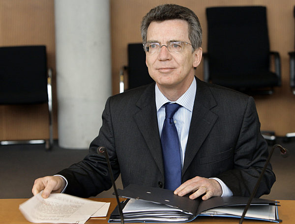 Thomas de Maiziere vor BND-Ausschuss