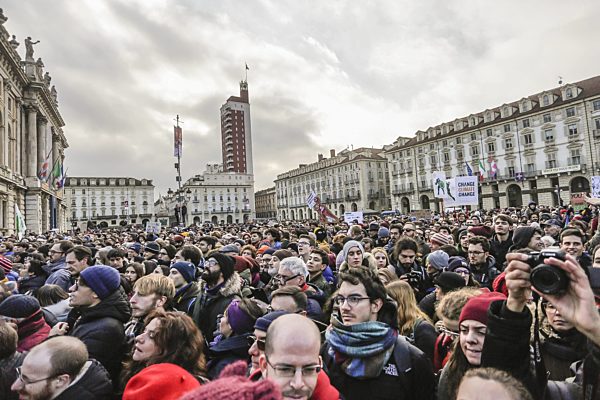 Greta Thunberg intervenes from the stage of the Friday for Future presidium.