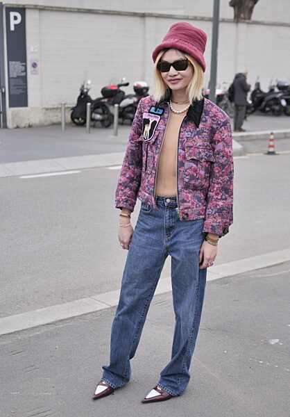 Milan fashion week women's fall winter 2023/2024 collections, guests, models and fashion bloggers street style outfits.