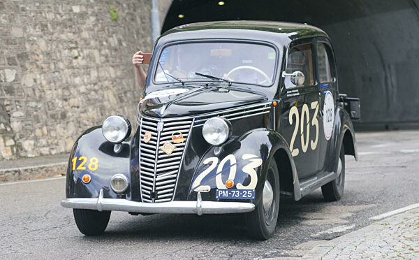 The forty-second edition of the 1000 Miglia 2024 has started with departure from Brescia and first stop in Bergamo.