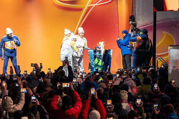 Arrival of the Olympic flame in Cortina