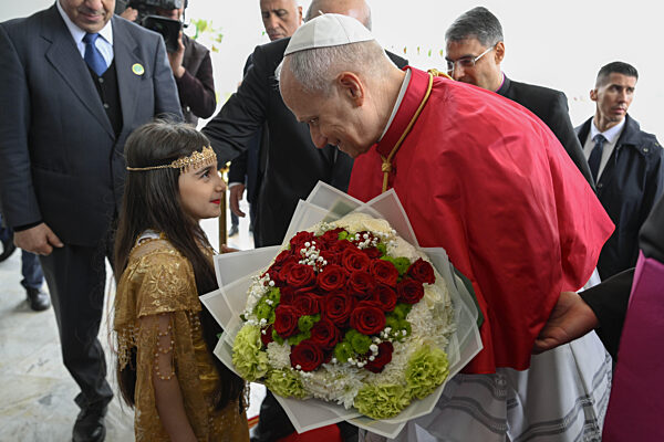 ALGERIA - POPE  LEO XIV  IS WELCOMED AT THE HOUATI BOUMEDIENE INTERNATIONAL  - 2026/4/13