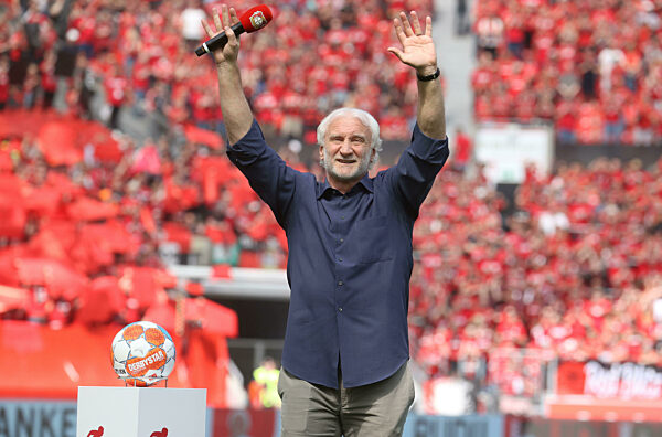 firo :  14.05.2022
Fußball,Fussball, 1.Bundesliga, 1.Liga  Saison 2021/2022,
Bayer Leverkusen - SC Freiburg