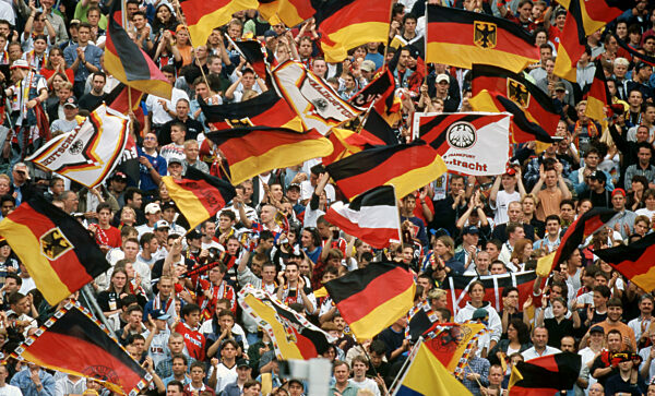 firo , 21.06.1994
Archivbild , Archivfoto , Archiv , Archivfotos
Fußball,Fussball,
WM WELTMEISTERSCHAFT 1994 USA, 94
Gruppenphase , Gruppe C
Deutschland - Spanien 1:1
