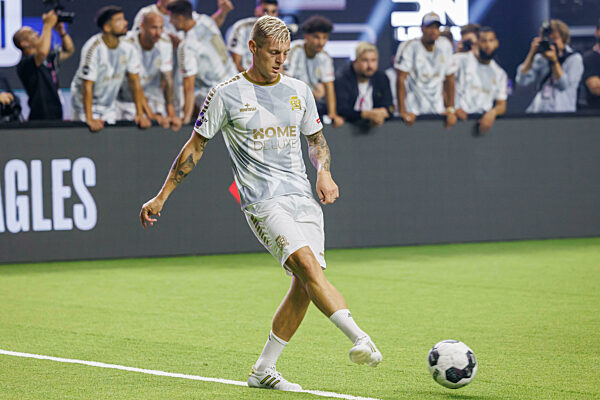 firo :  01.09.2024,
Fussball, Fußball, Saison 2024/2025, The Icon League, Matchday 01