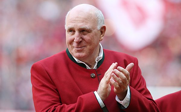 firo :  14.05.2016,
Fußball,  Saison 2015/2016,
1.Bundesliga:
FC Bayern München - FC Schalke 04