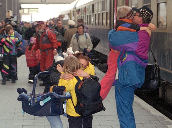 Aus Galtür evakuierte Urlauber treffen in München ein