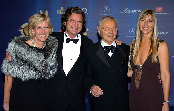 Der Verleger Florian Langenscheidt und seine Frau Gabriele (l) und...