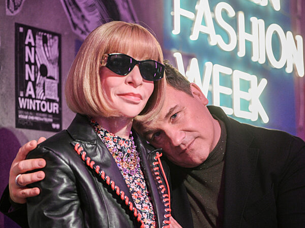 Guido Maria Kretschmer weiht Wachsfigur von Anna Wintour ein