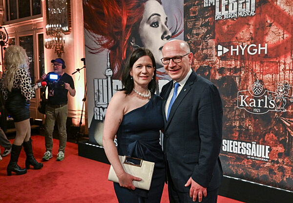 Premiere des Musicals "Wir sind am Leben"