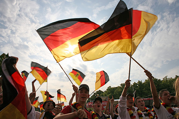 EURO 2008 - Halbfinale Deutschland - Türkei 3:2 - Fanmeile in Berlin
