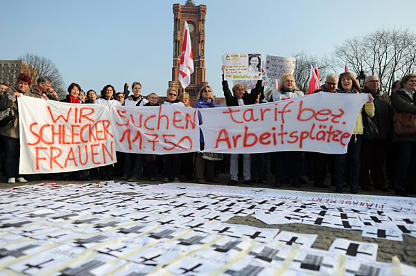 Demonstration zu Schließung von Schlecker-Filialen