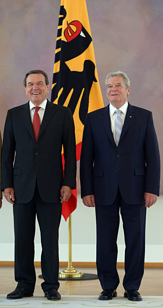 Mittagessen zu Ehren Gerhard Schröder