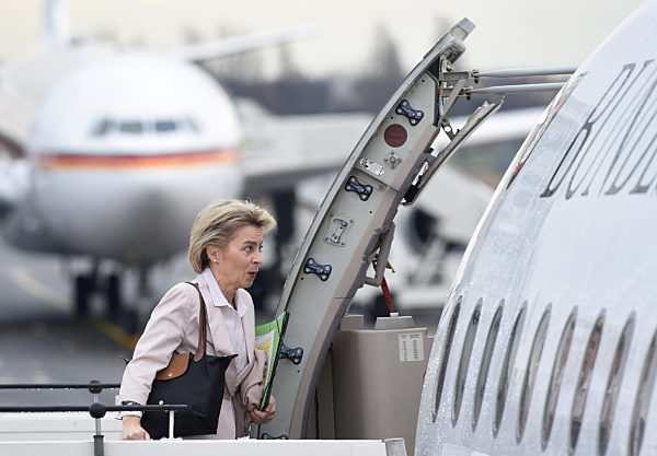 Ursula von der Leyen reist ins Baltikum