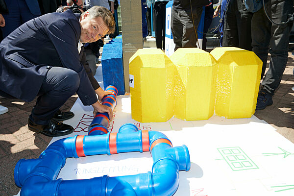 Robert Habeck besucht Kraftwerk Jänschwalde